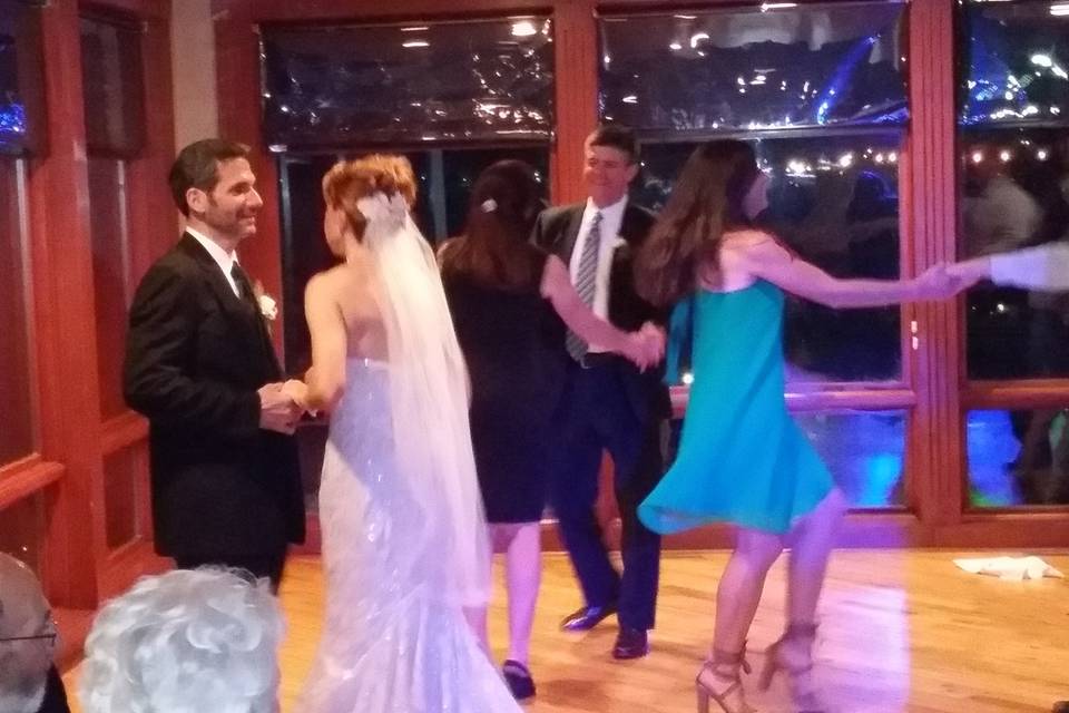 Bride and Groom 1st Dance
