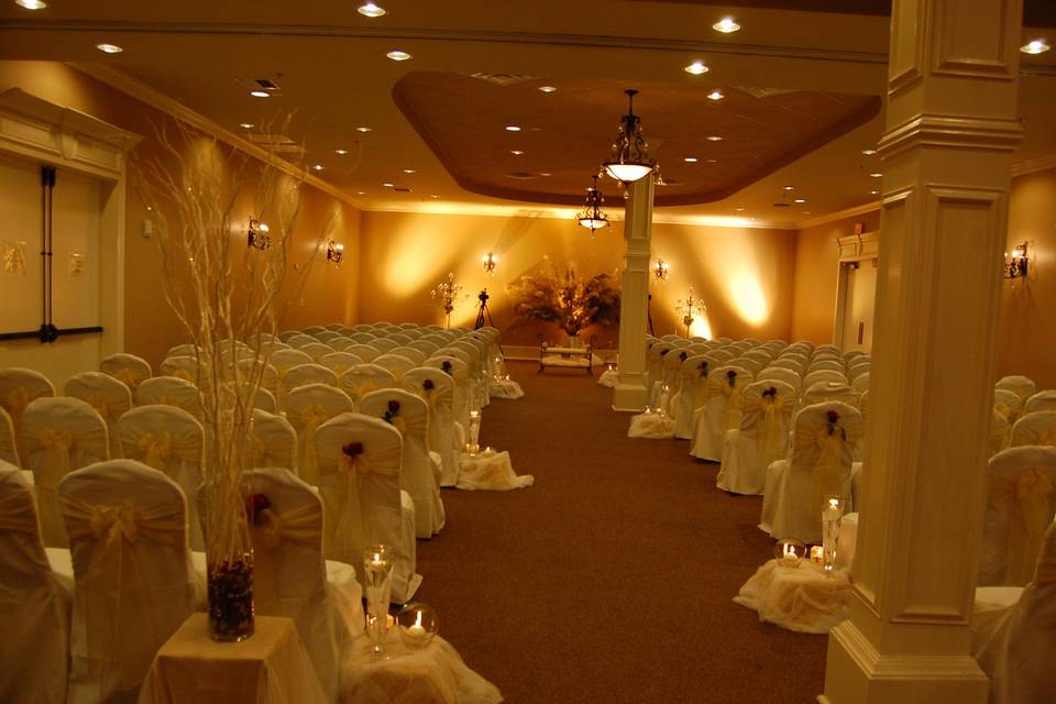 Ceremony Intimate Ballroom