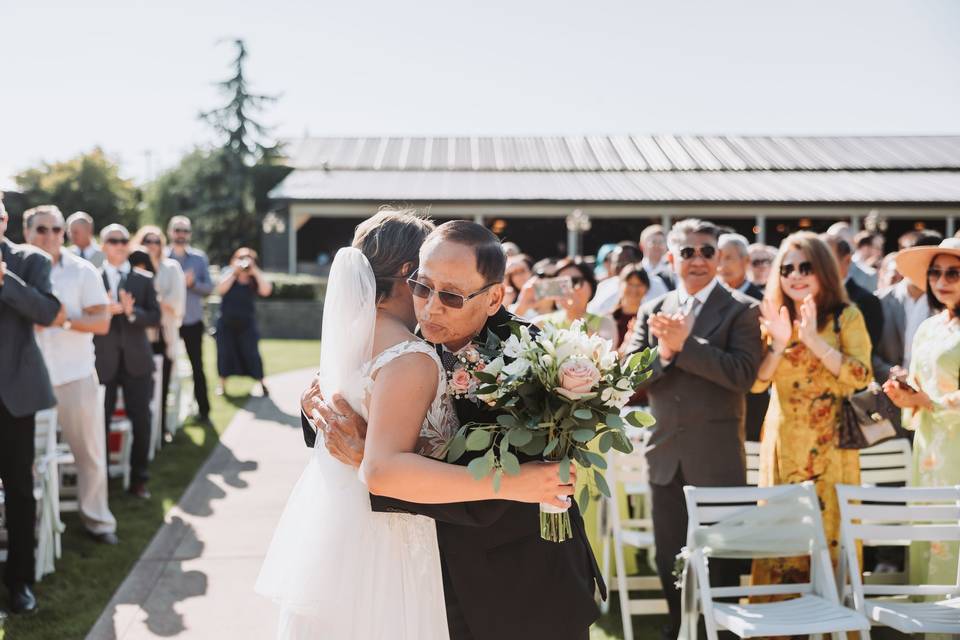Bride with Dad at Ceremony