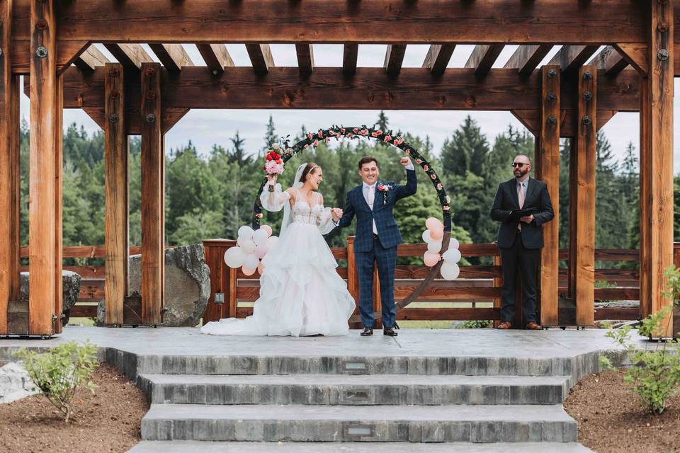 Bride and Groom Ceremony