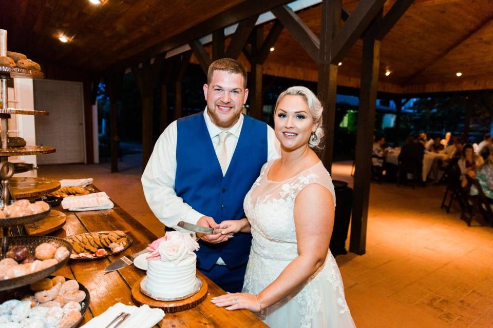 Cutting the cake