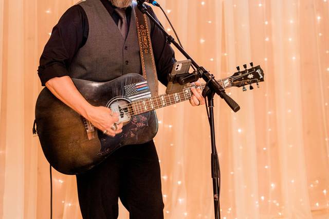 Live Music for Cocktail Hour