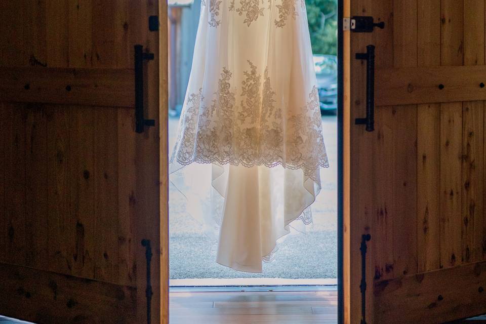 Barn Doors & Wedding Dress