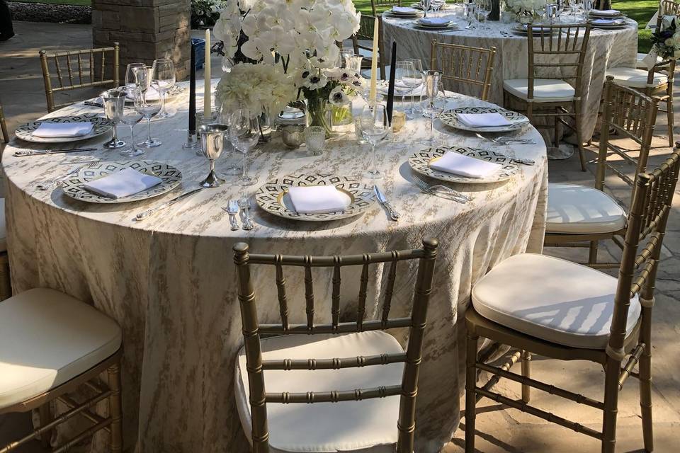 White and green centerpieces
