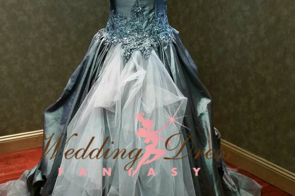 Wedding Dress Fantasy (Couture De Bride)