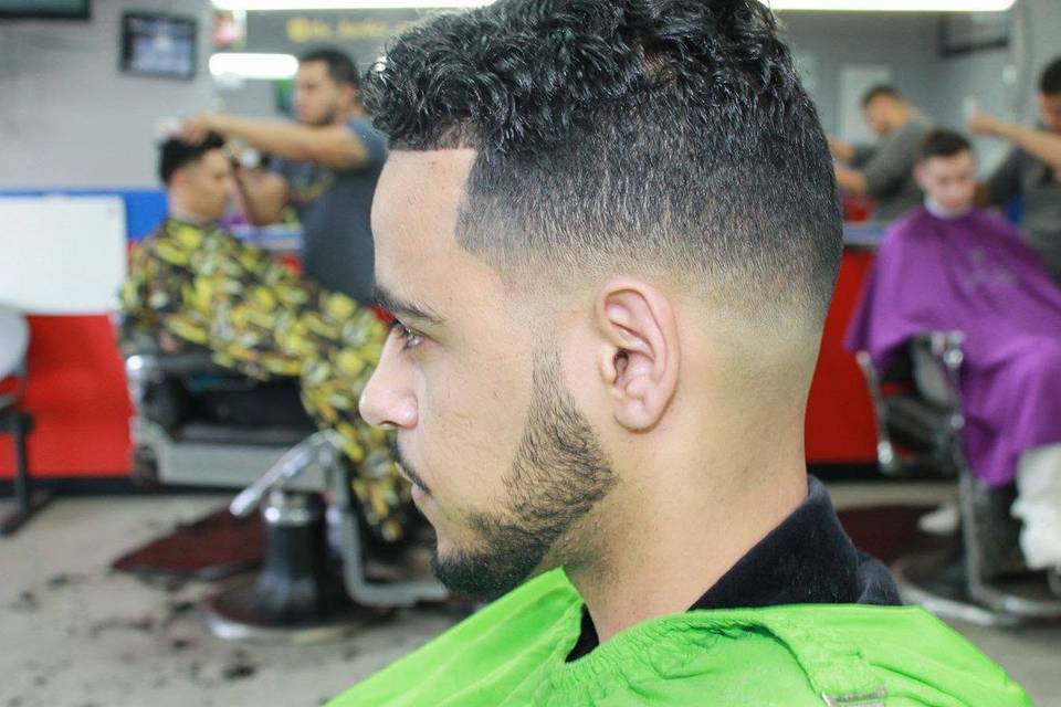 Lions Den Barber Lounge