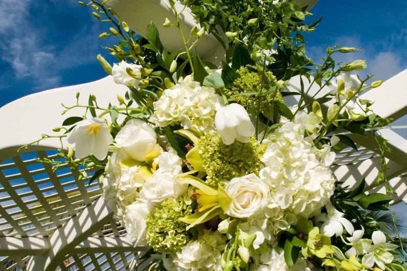 Ocean view gazebo floral decor at Grand Hyatt Kauai Resort & Spa