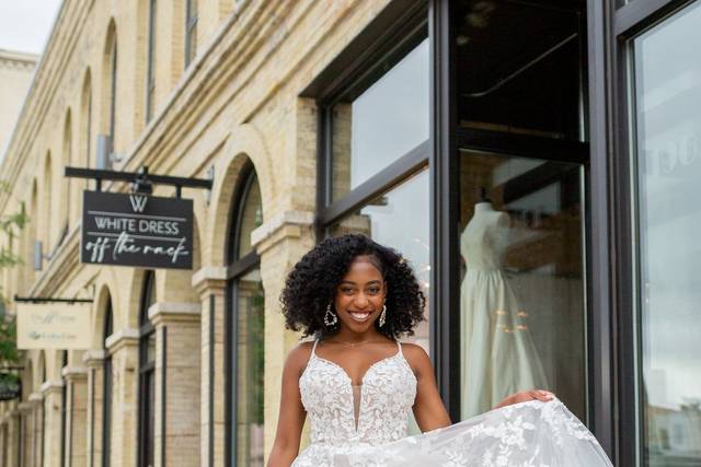 Unforgettable Bridal by Lisa G - Dress & Attire - Bridgetown, BB -  WeddingWire