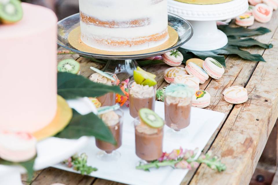 Dessert table details