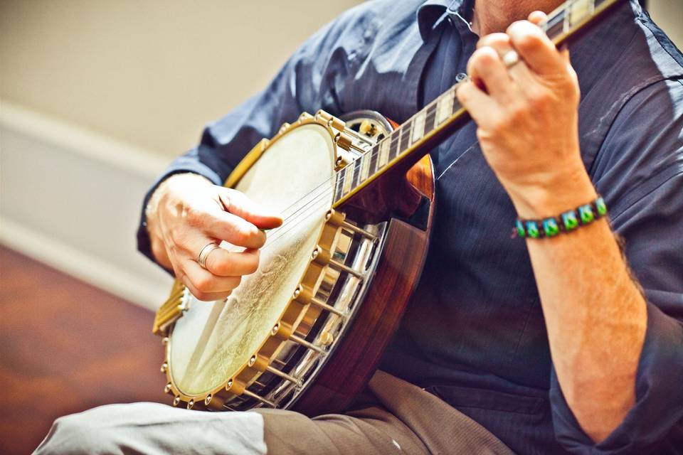Tenor banjo for rhythm
