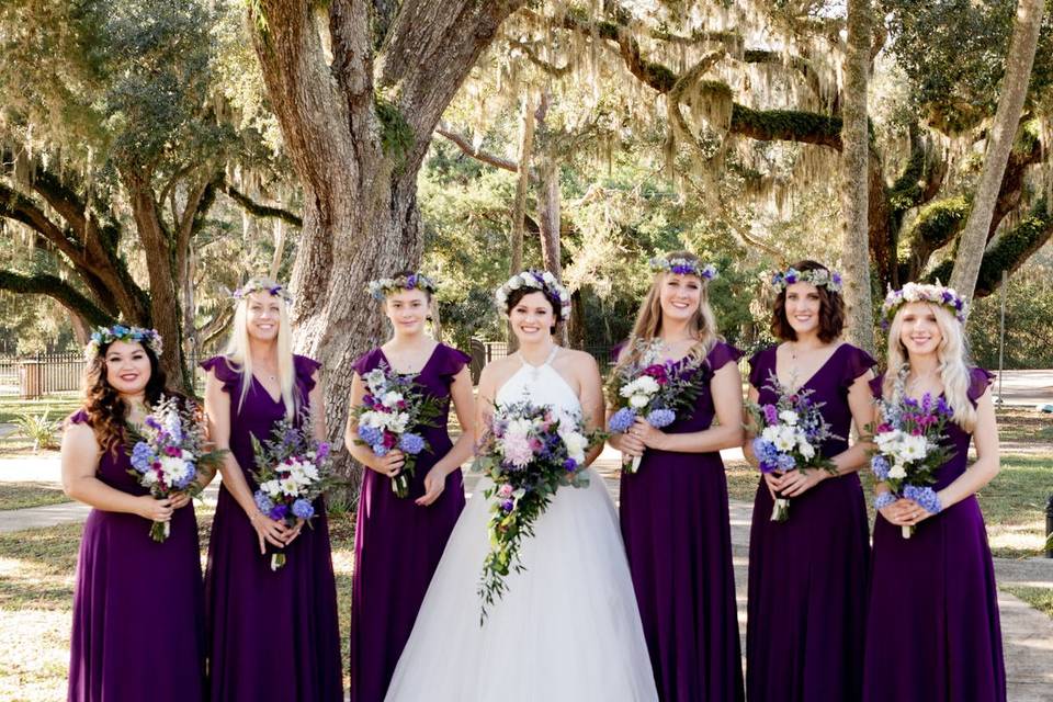 Dreamy bridal party