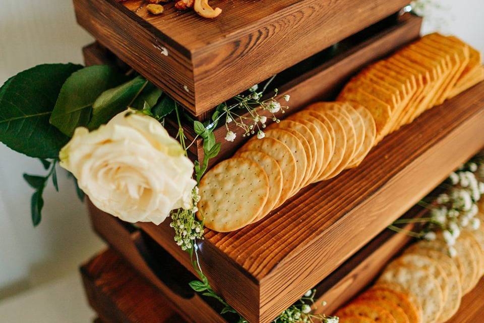 Cheese and crackers