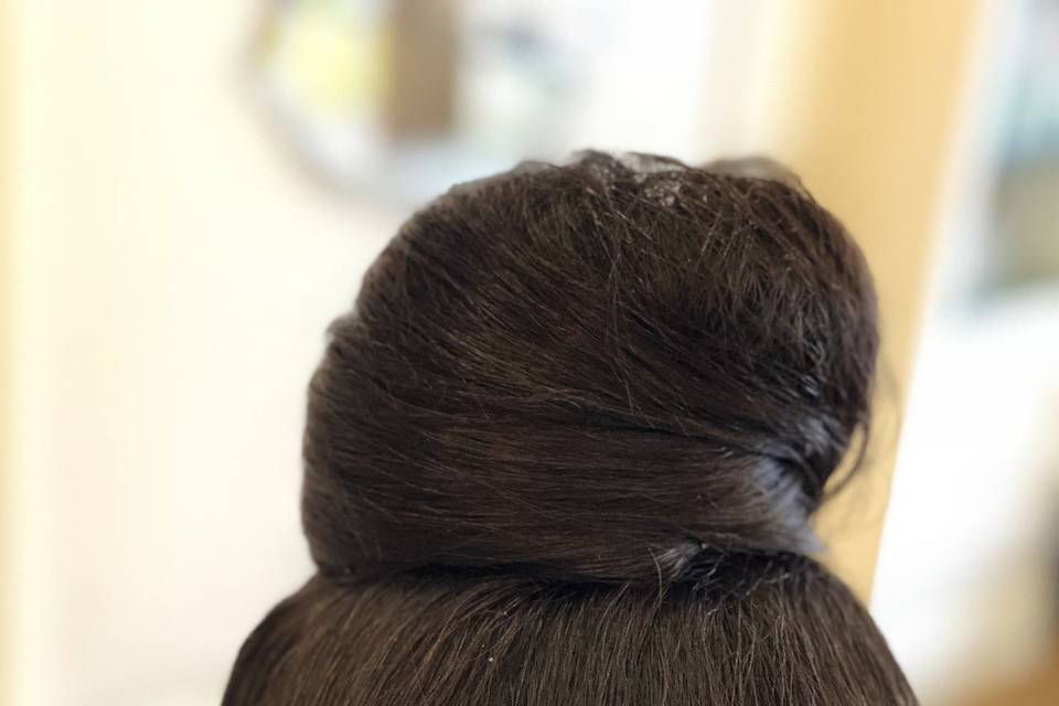Top knot bun