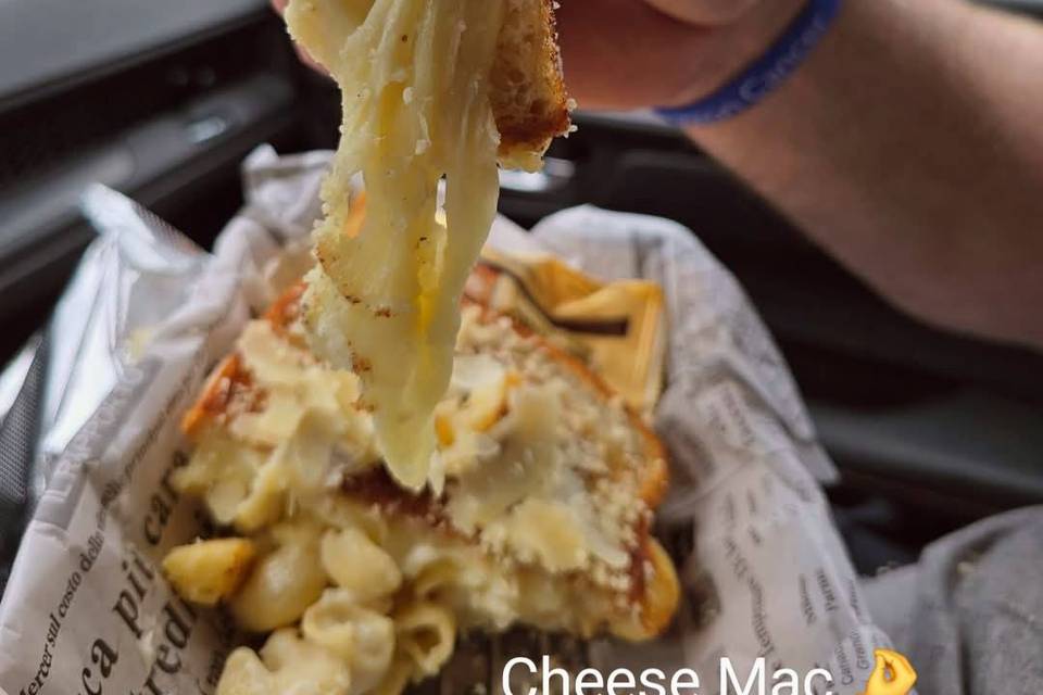 Cheesy Mac
