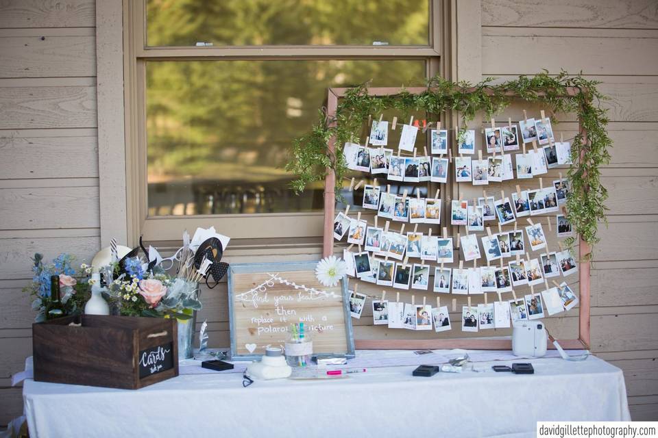 Photo table at Cocktail Hour