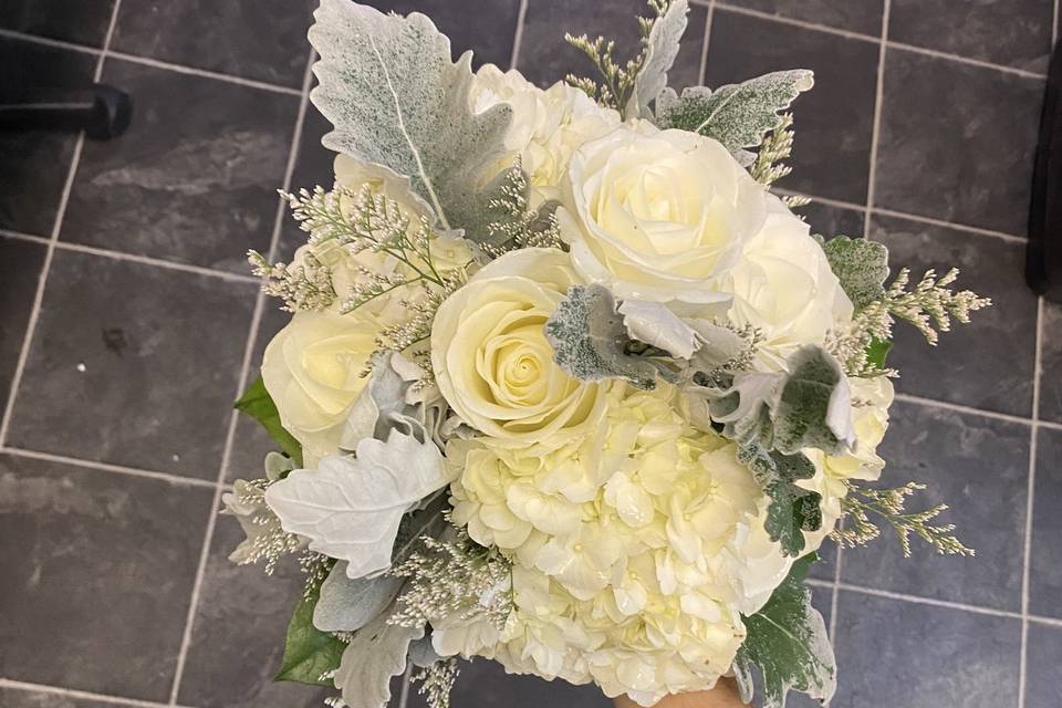 White rose & hydrangea bouquet