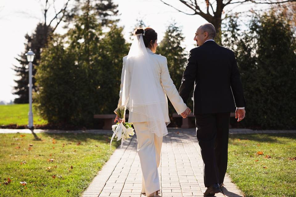 Wedding day stroll