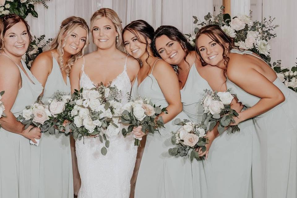 Bride & bridesmaids