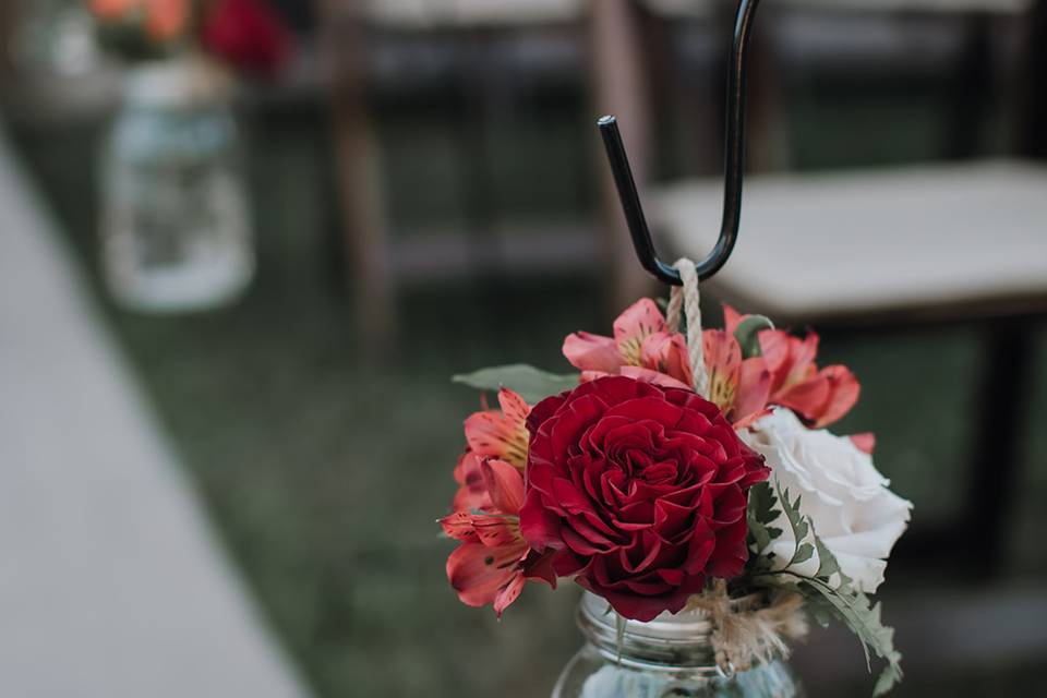 Aisle Decor