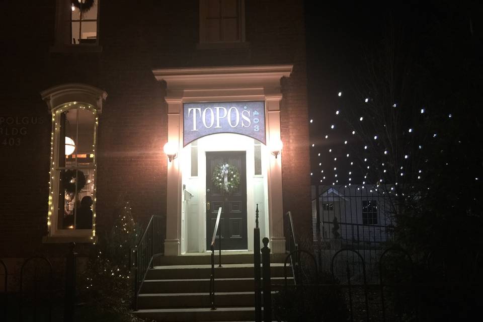 Topo's 403 entrance