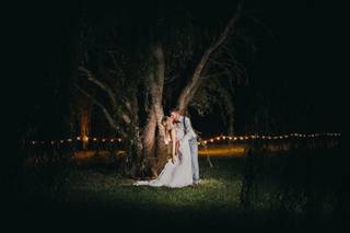 Shana Rae May Weddings & Seniors Photography & Videography