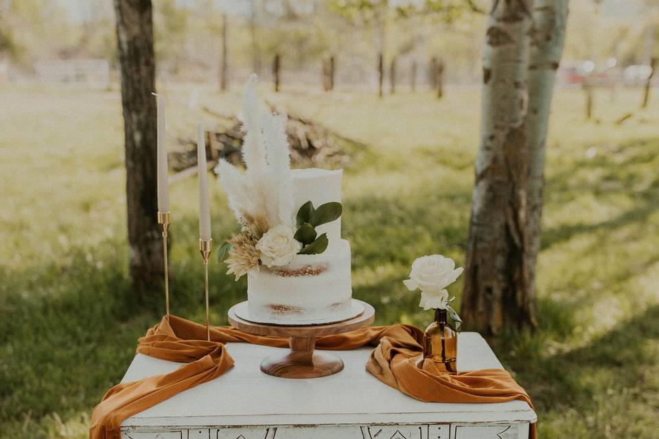 Wedding Cake Table