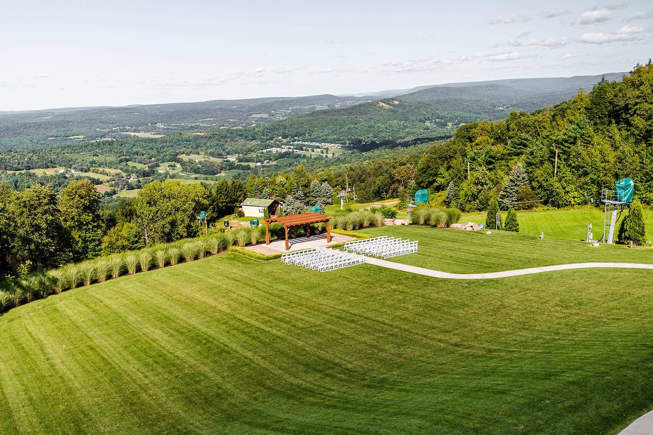 Blue Mountain Resort - Hotel Weddings - Palmerton, PA - WeddingWire