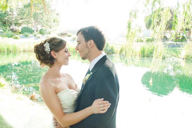 Katrina and CJ's Tri-Cities Wedding Photograph in Kennewick.