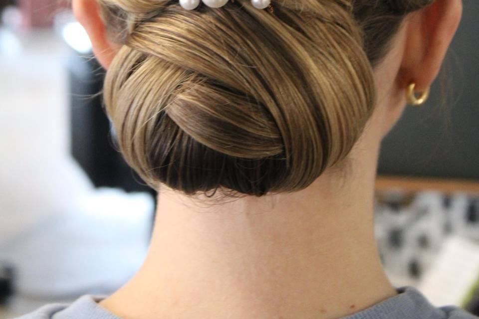 Updo bun