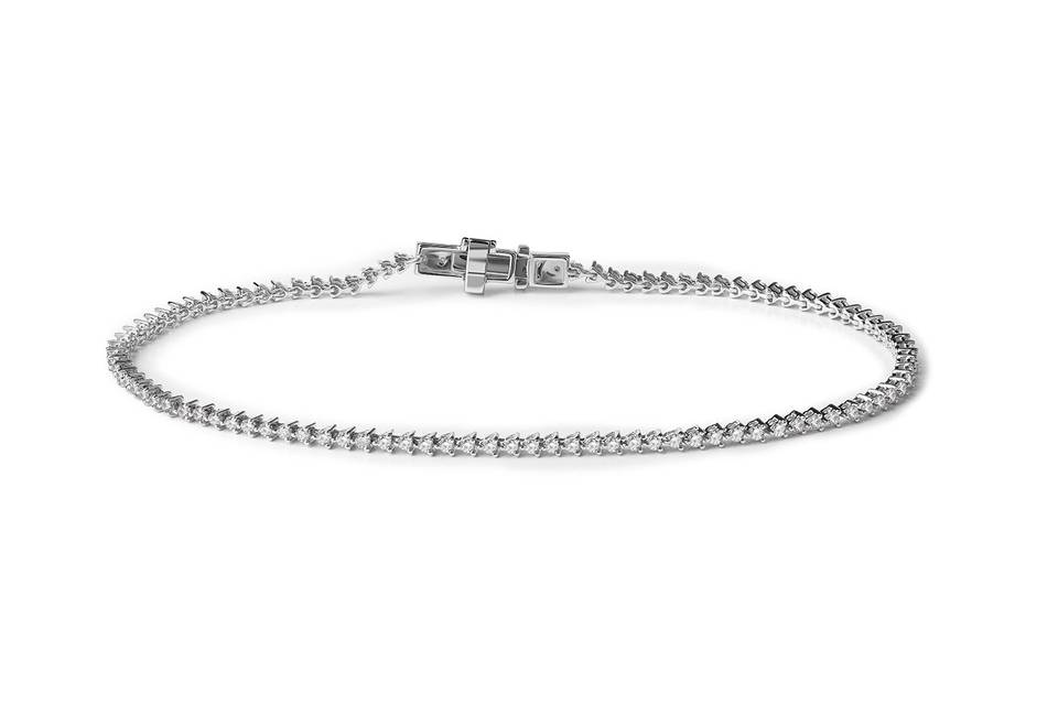 Captivating Tennis Bracelet