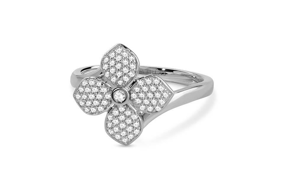 La Fleur Diamond Radiant Ring