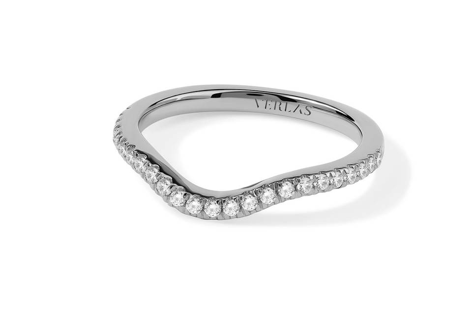 Rippling Round Ring