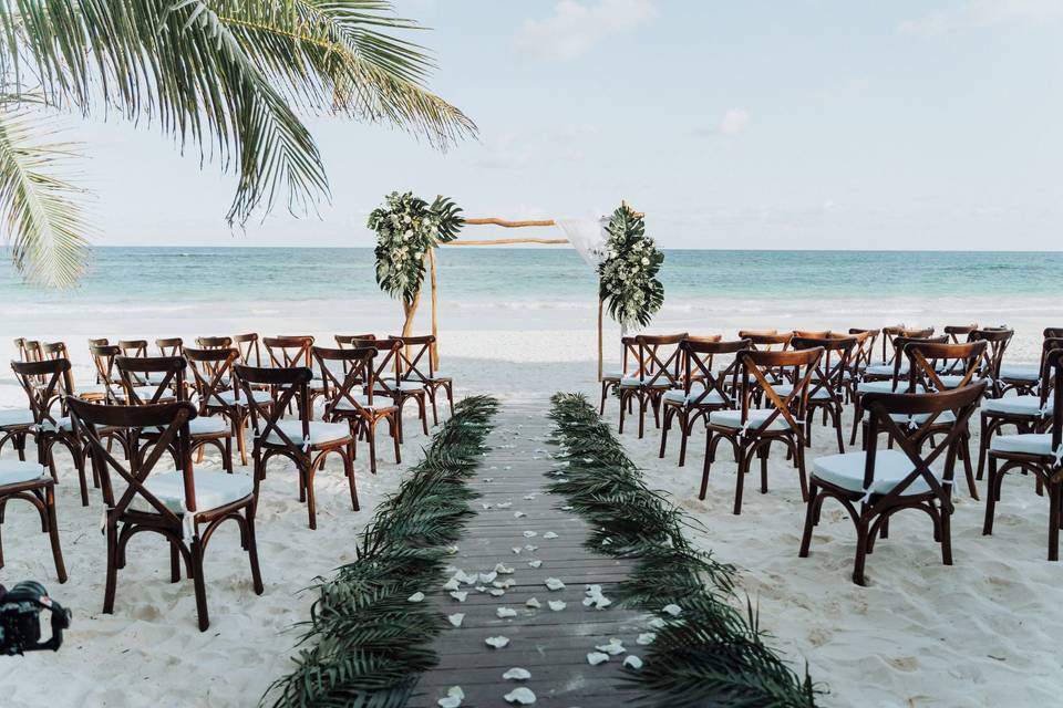 L&L Your Wedding Planner Tulum