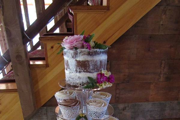 Rustic cupcakes