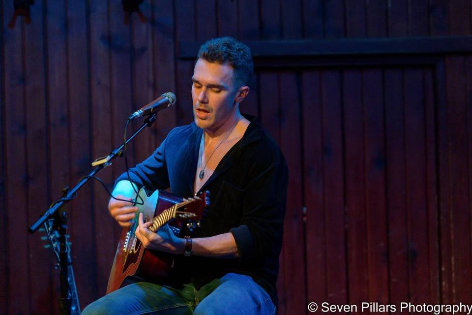 Live at Saxon Pub!