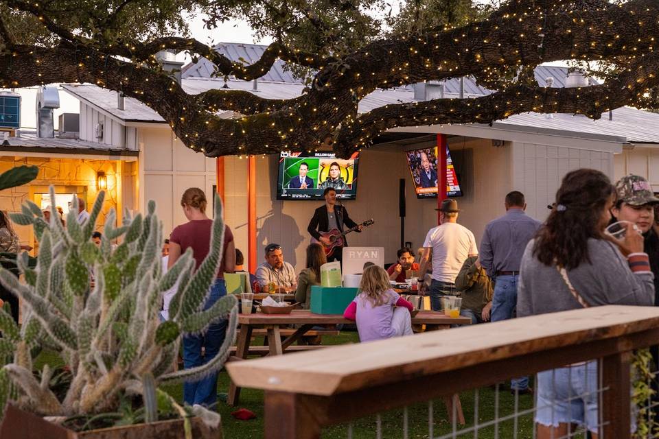 Live in Wimberley again!