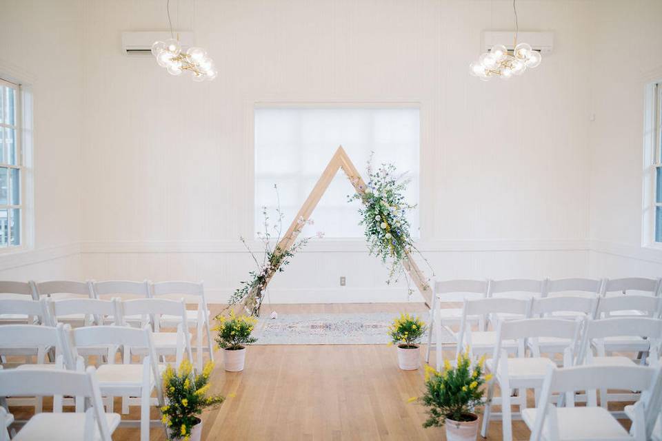 In-house triangle arch