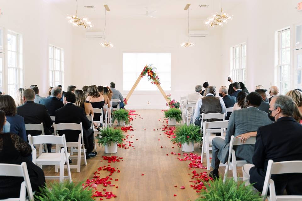 White room ceremony