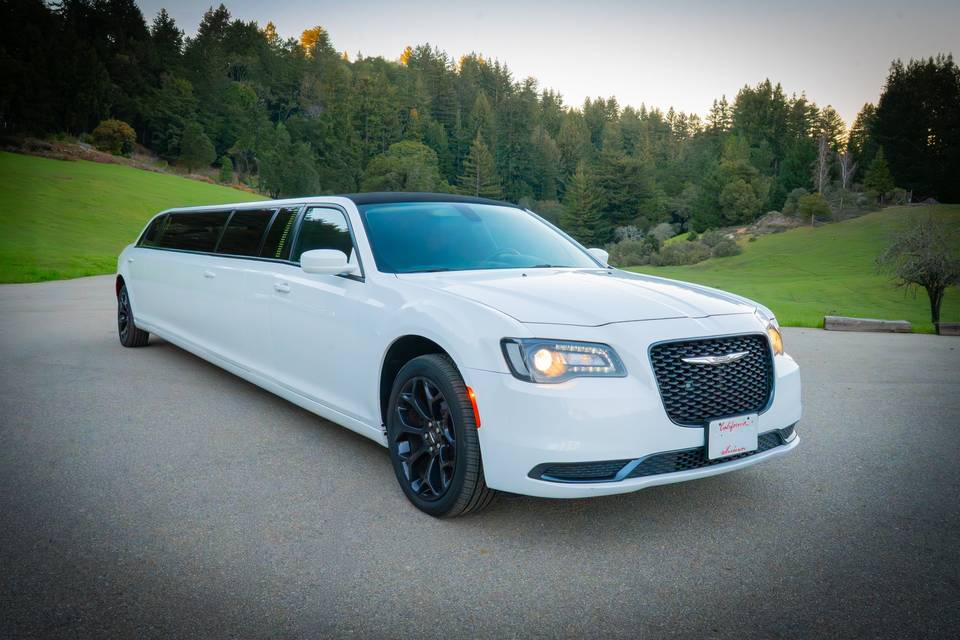 Long Chrysler Limo