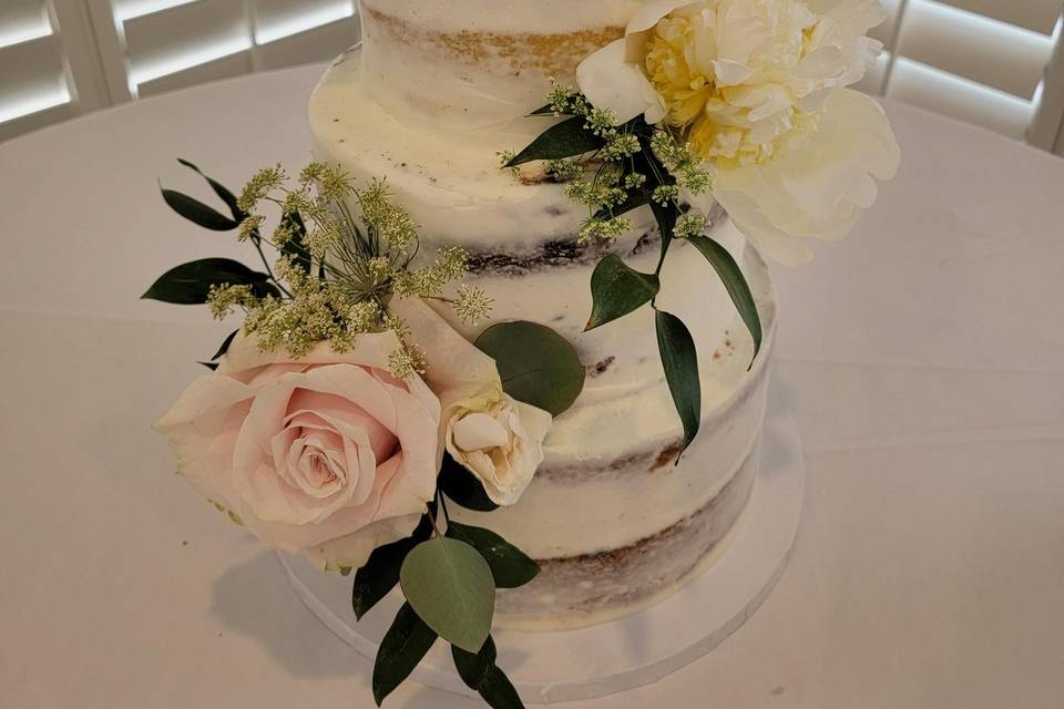 Naked cake with florals