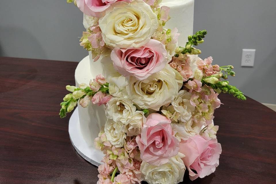 3 Tier Rose Cake