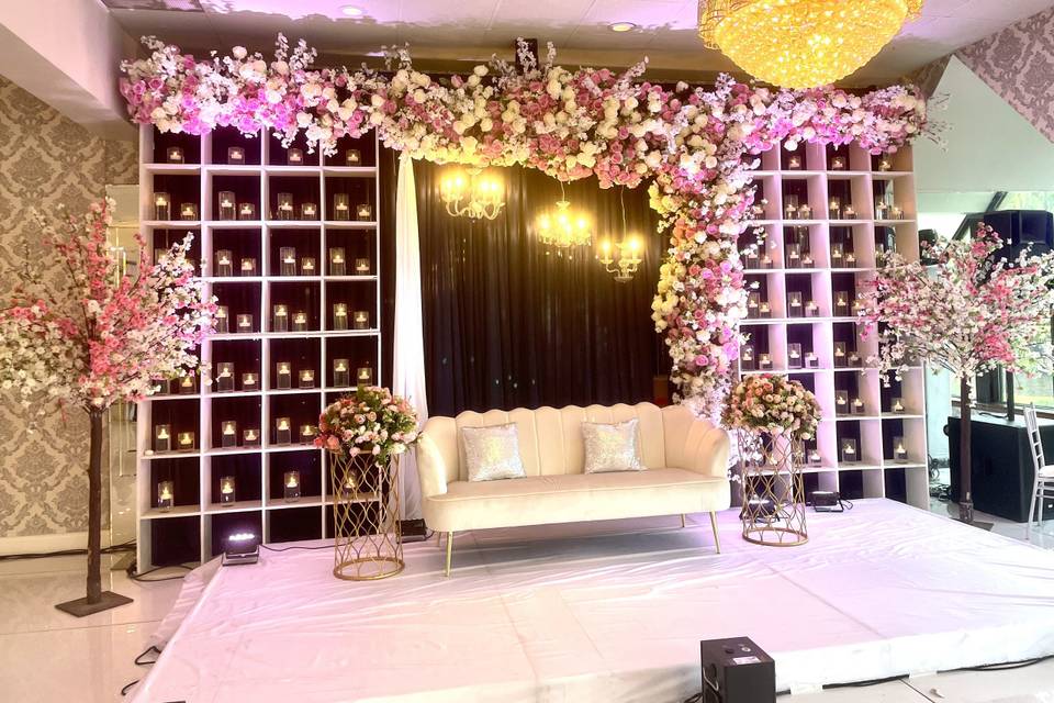 Reception decor