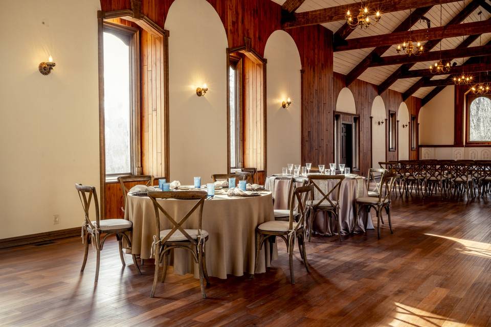 Chapel with dinner rounds