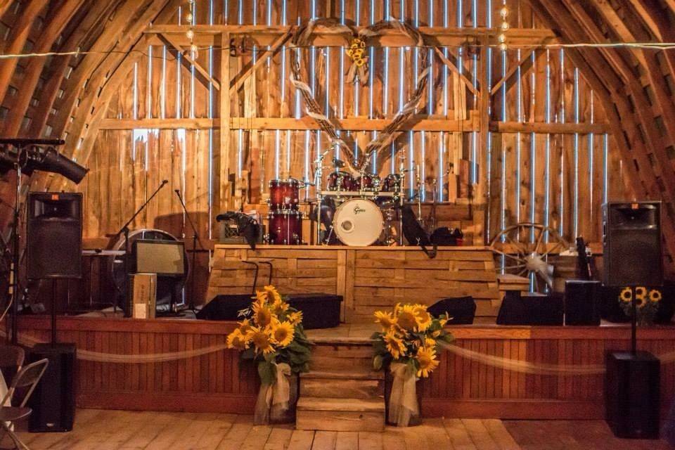 Wedding band setup