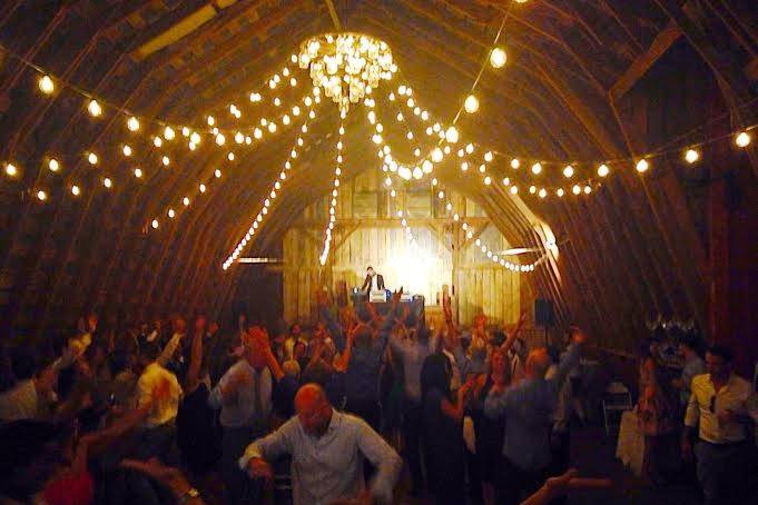 Barnes Barn Events