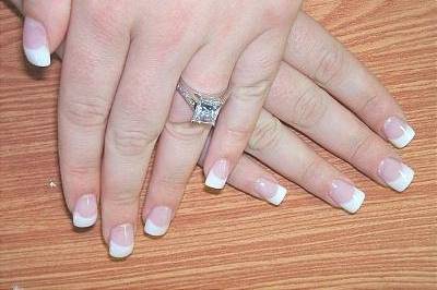 SHORT PINK AND WHITE. ALL SCULPTED