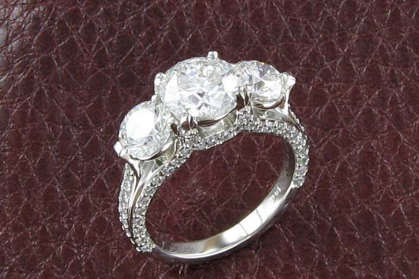 14k white gold with diamonds