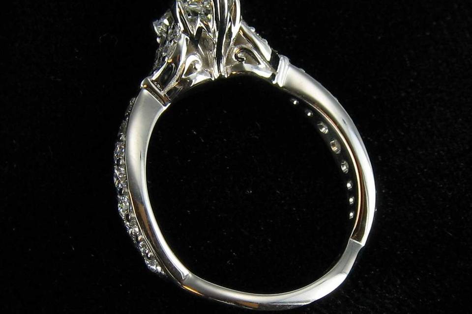 14k white gold with diamonds