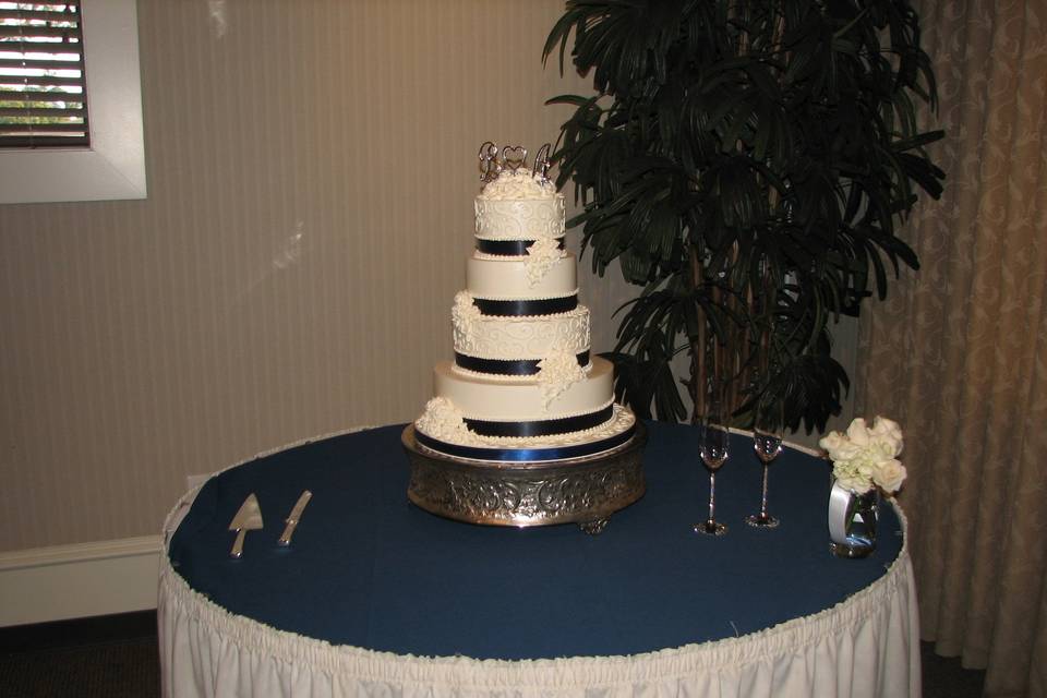 Tiered cake