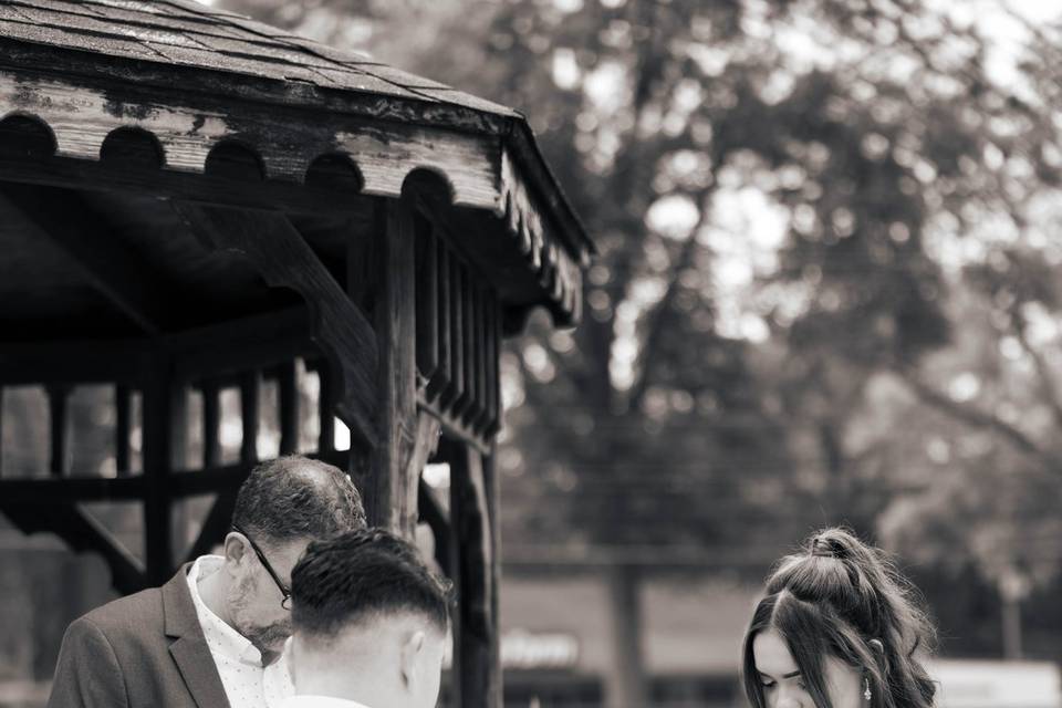Courthouse wedding